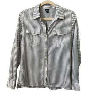 Patagonia Women’s Button Down stripe Shirt Size Medium